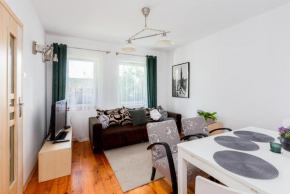Orunia Apartment with Garden